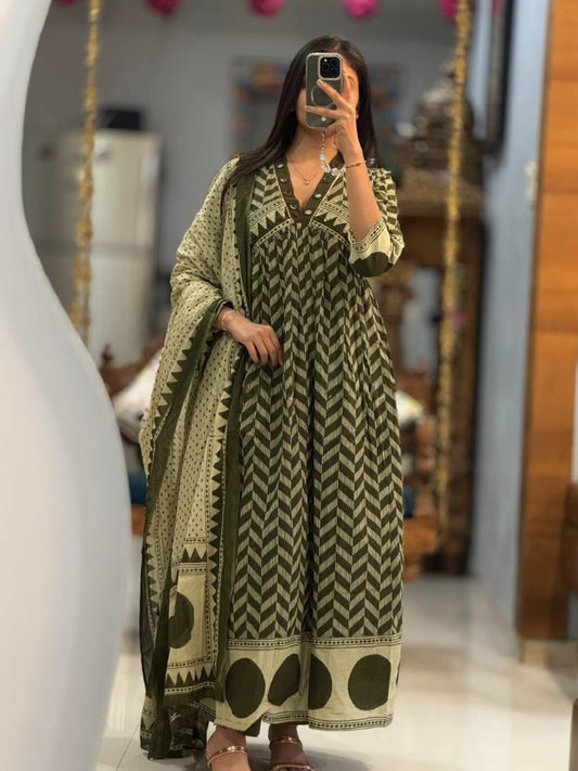 Wedding And Regular Super Hit Out Fit A-Line Kurti With Pant And Dupatta Set